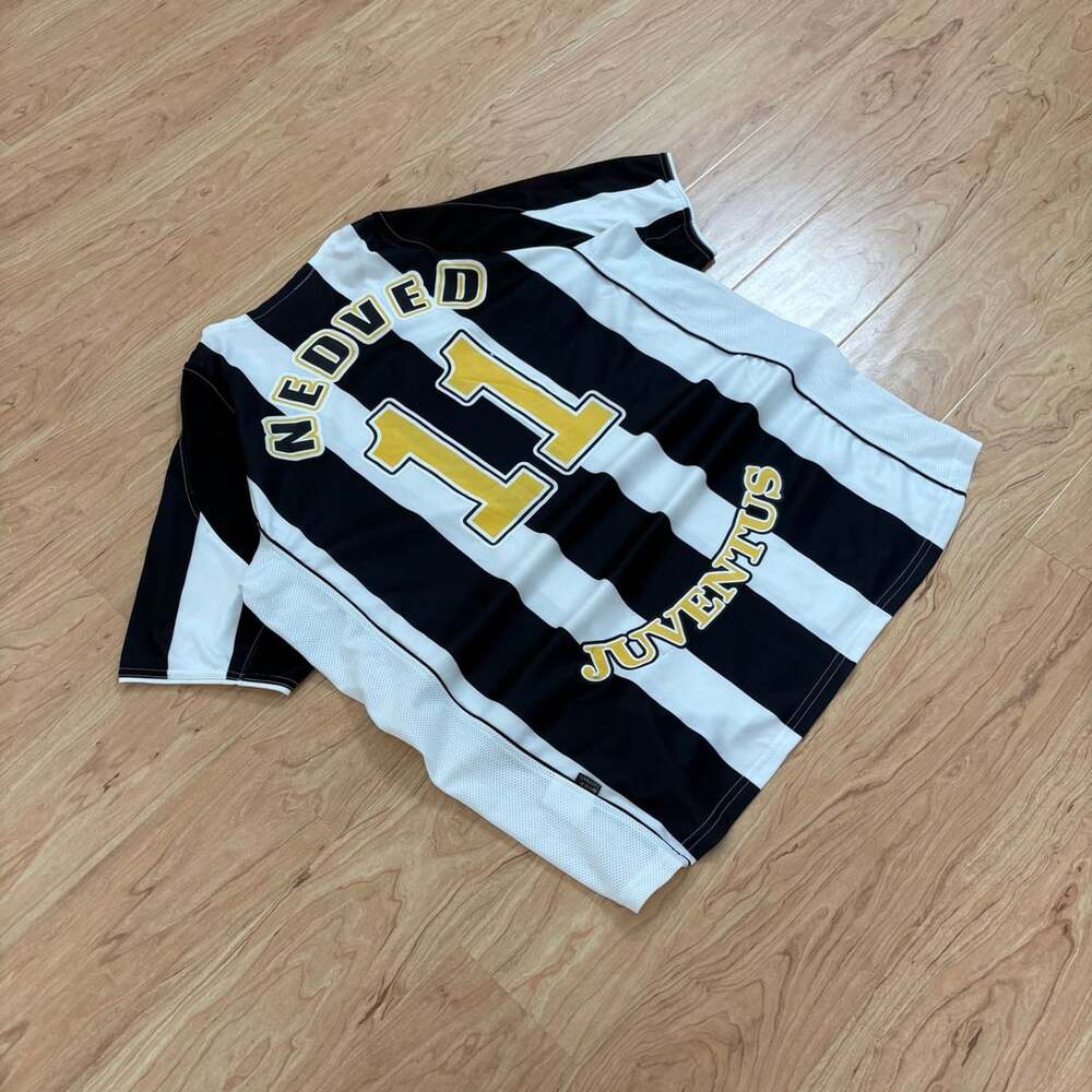 Juventus 2004-05 Home Shirt Nedved #11